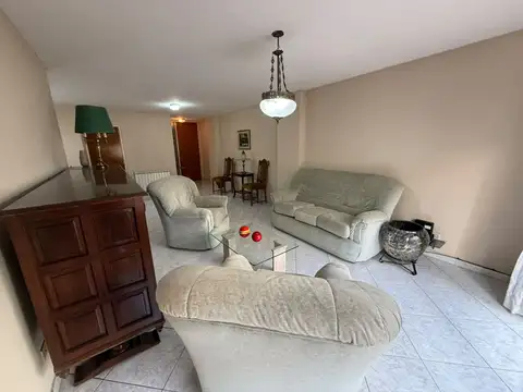 Departamento en Alquiler en Alberdi, $ 1.500.000