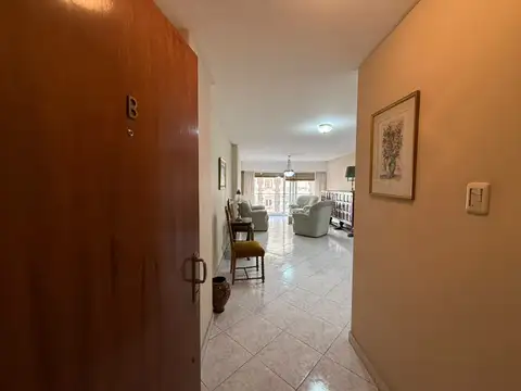Departamento en Alquiler de 6 ambientes