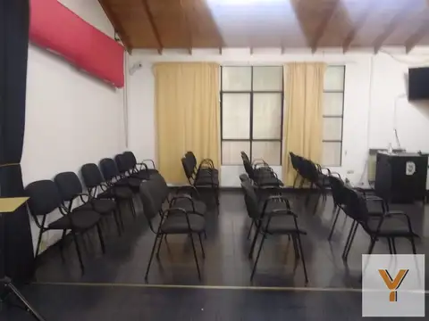 Edifico Comercial en venta - 4 dormitorios 3 baño - 401mts2 - La Plata