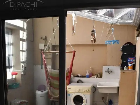Depto Tipo Casa 3 ambientes con 1 baño