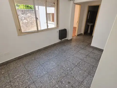 Cafayate al 1500 | PH de 2 ambientes con cocina separada y patio