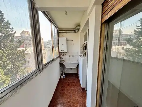 Departamento en Venta en Villa del Parque, USD 62.000