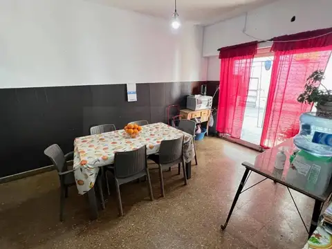 Venta de departamento tipo casa de 3 ambientes
