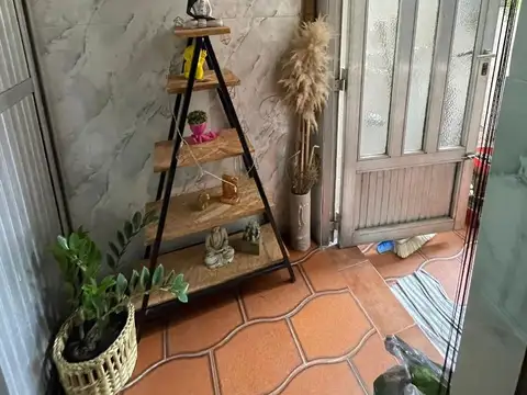 Depto Tipo Casa en Venta con 1 cocheras