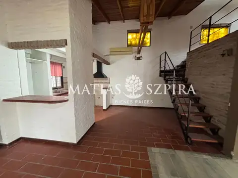 Depto Tipo Casa en Venta de 3 dormitorios