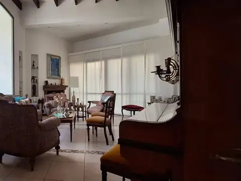 Casa en Chacras de Coria