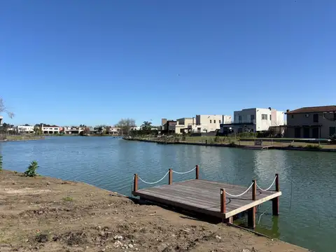 Casa en Venta en El Cantón, USD 369.000
