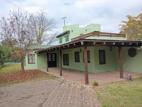 Casa en Villa Parque Sicardi