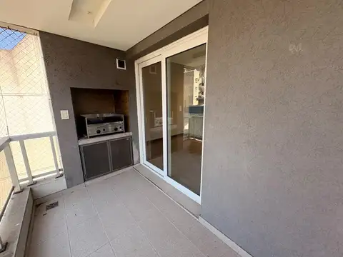 Departamento en Alquiler con 2 cocheras