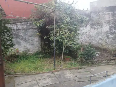 Depto Tipo Casa en Venta de 4 ambientes
