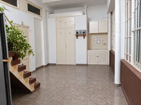 Depto Tipo Casa en Venta 69 años