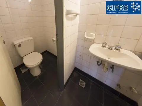 Local en Alquiler en Villa Pueyrredon, $ 680.000