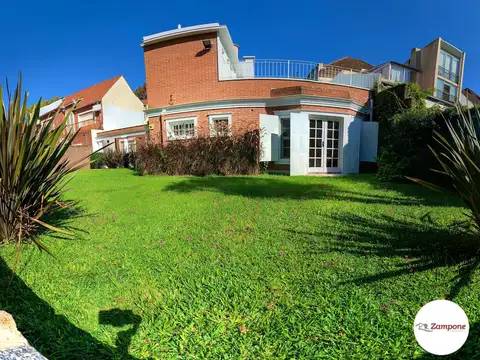 Casa en Venta de 5 dormitorios