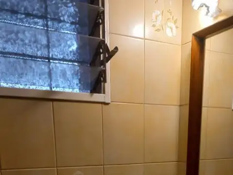 Hermoso Chalet. Para disfrutar de todos sus ambientes