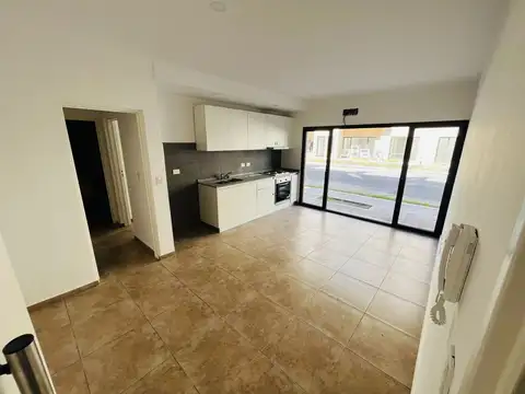 Departamento en Alquiler con 1 cocheras