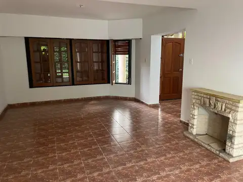 Casa en Alquiler 40 años