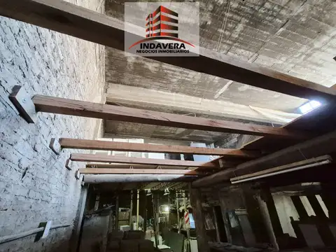 Galpón en venta Sobre Lote de 489 m2 - Villa Bosch