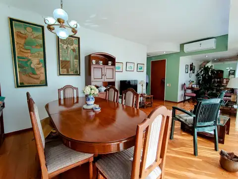 Departamento 4 ambientes con 2 baños