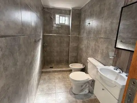 Departamento en Alquiler en Morón Sur, $ 650.000