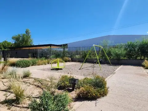 LOTE EN BARRIO PRIVADO ACACIAS DE TERRADA