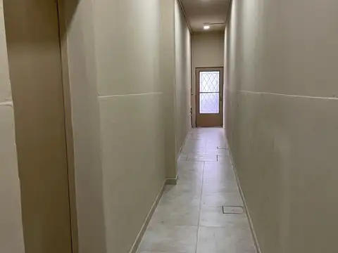 PH 2 AMB. C/PATIO - REFACCIONADO A NUEVO/ A ESTRENAR/ SIN EXPENSAS-  MONTE CASTRO