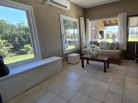 Casa en Venta en Manzanares, USD 390.000