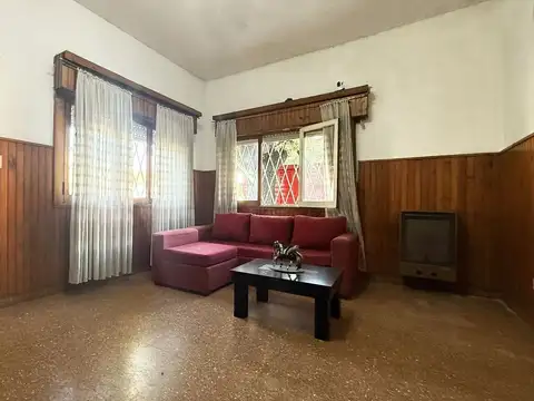 Casa en Venta en Villa Adelina, USD 200.000