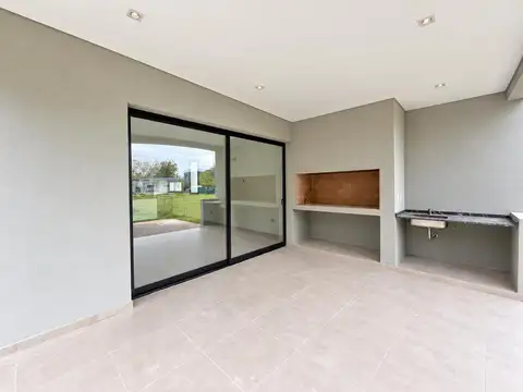 OPORTUNIDAD  Casa a estrenar en Venta en Pilar del Este, Santa Lucía