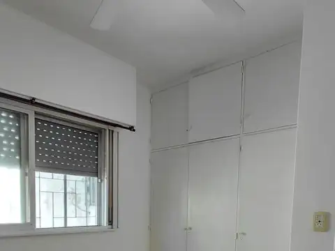 Departamento en Venta en Pompeya, USD 76.000