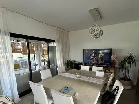 Casa en Venta en Presidente Derqui, USD 250.000