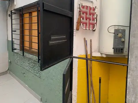 Depto Tipo Casa en Venta 8 años