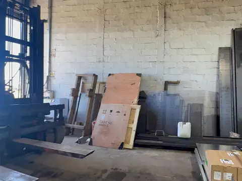 DEPOSITO EN VENTA EN PERGAMINO