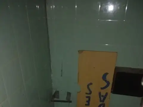 Alquiler. Local en Punta Mogotes.