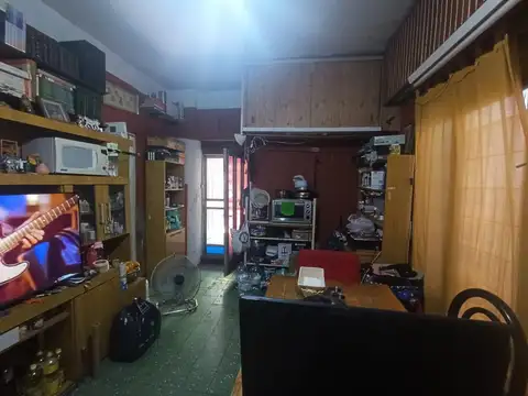 Depto Tipo Casa en Venta 60 años
