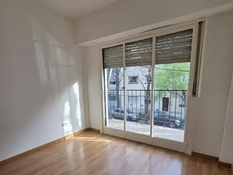 2 amb en alquiler en el barrio de Villa Devoto - balcon