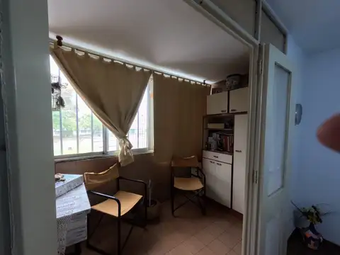 pasaje julio marc 1900, Piso 1