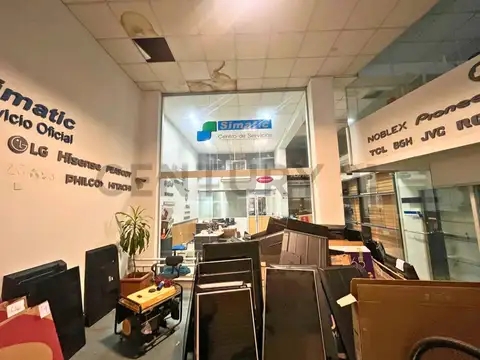 Oficina en Venta con 1 cochera