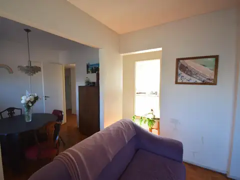 Departamento 3 ambientes con 2 baños