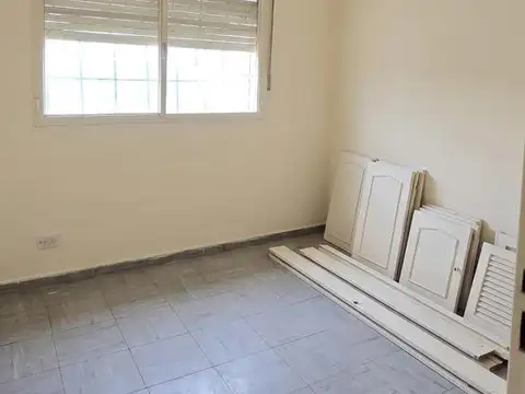 (Barrio Mercedes Benz) Podesta esquina Carriego.