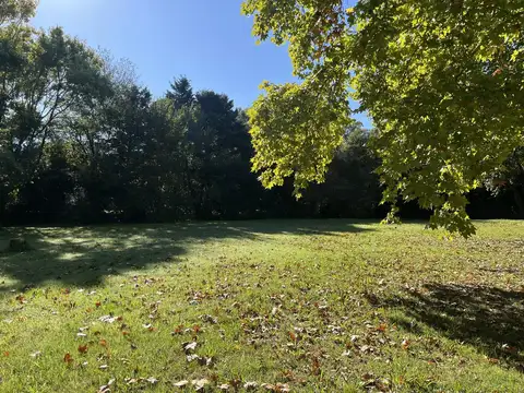 Terreno en Venta en Martindale C.C. - esquina-