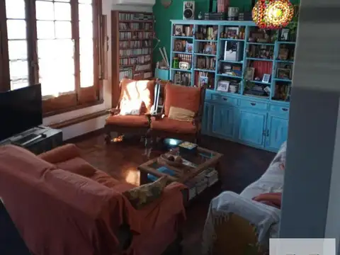Depto Tipo Casa 5 ambientes con 3 baños