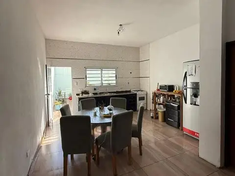 Casa Duplex en venta en Temperley