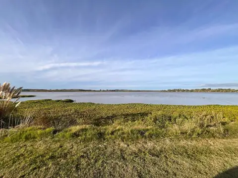 VENTA TERRENO EN LAGUNA DE LOS CISNES