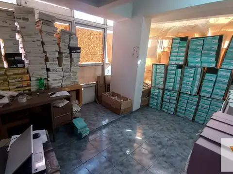 Oficina en venta - 2 Baños - Caballito