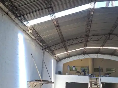 Galpon en Venta en Tigre Centro, USD 360.000