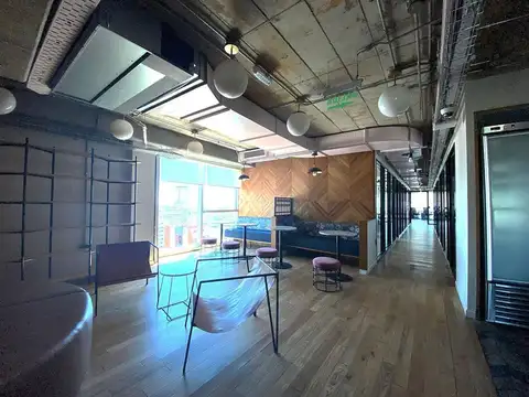 Oficina Monoambiente con 8 baños