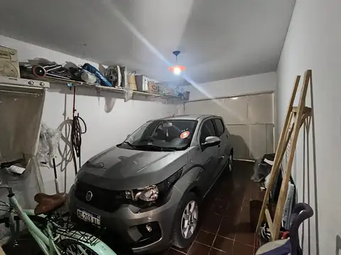 Casa en Venta Barrio Trapiche/ 4 dormitorios/ 3 baños/ cochera