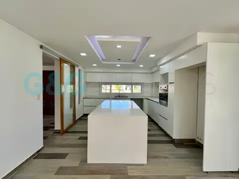 SAN DIEGO COUNTRY CLUB