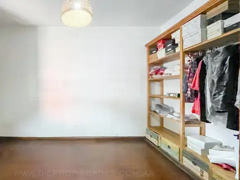 Casa en Venta en San Isidro Vias / Rolon, USD 285.000
