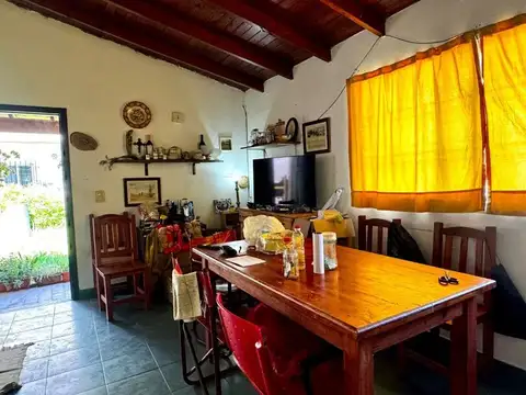 Casa en Venta en Garin, USD 349.000